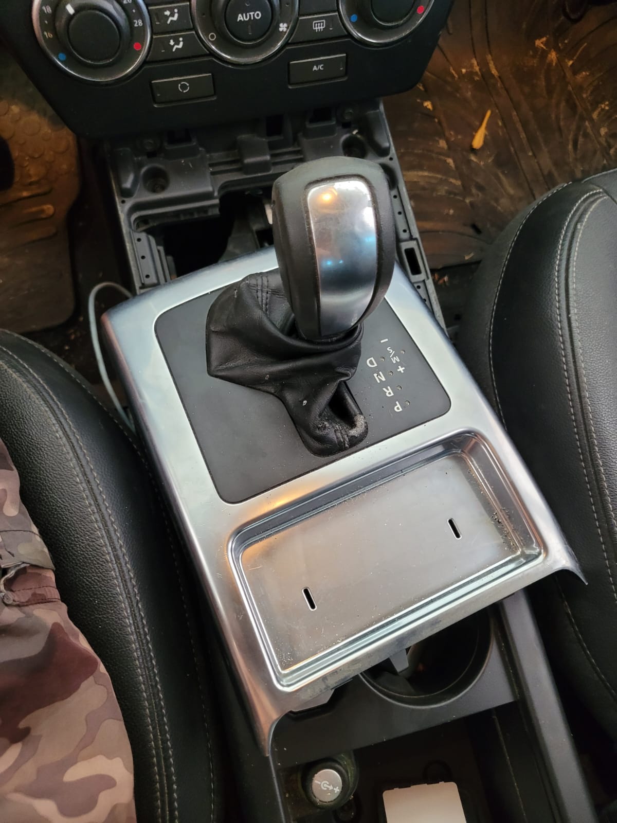 O soluție când mașina nu vrea să fie tractată